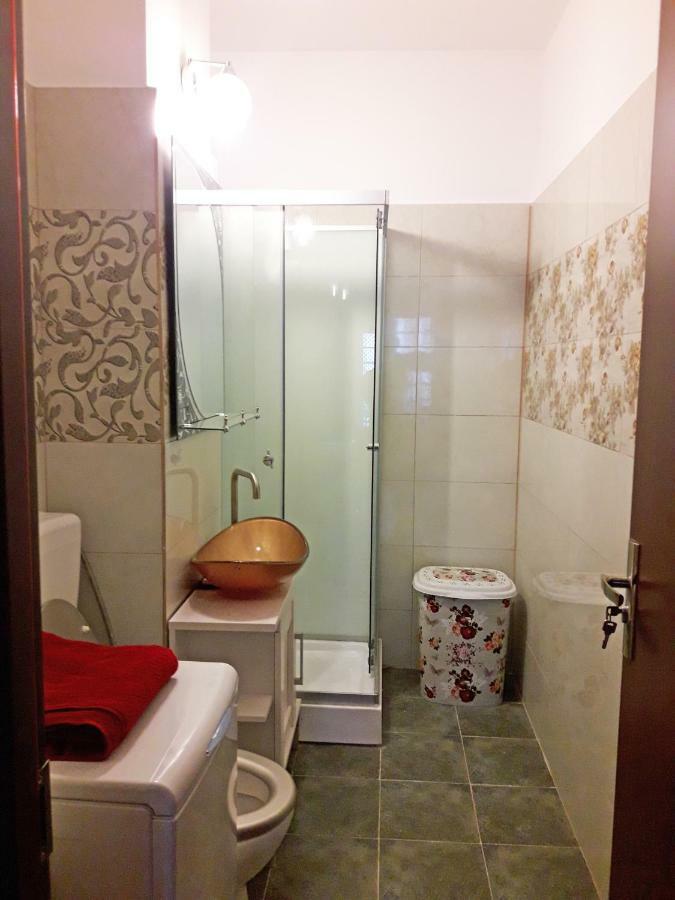 Ana'S Apartment 拉迪亚 外观 照片